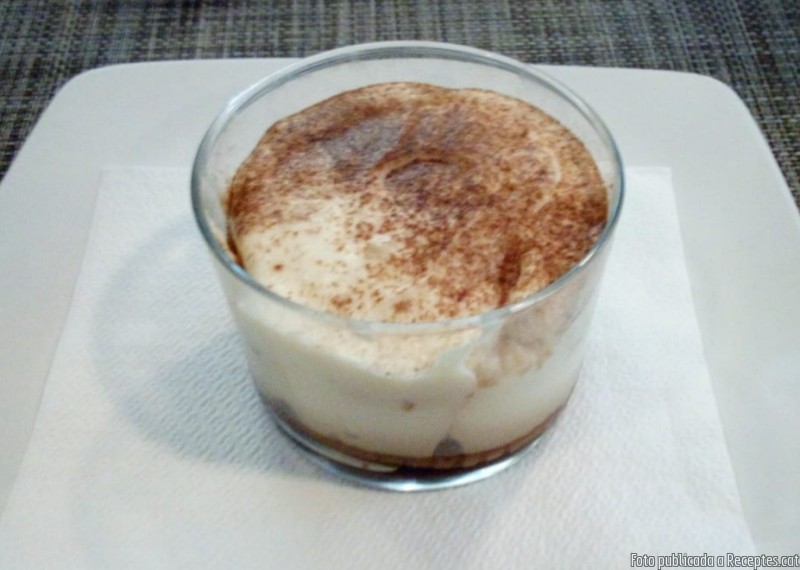 Tiramisú al cafè