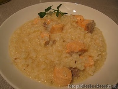 Recepta de cuina de Risotto de salmo fresc