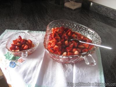 Recepta de cuina de Maduixes amb jerez