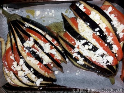 Recepta de cuina de Albergínies amb tomàquet i mozzarella