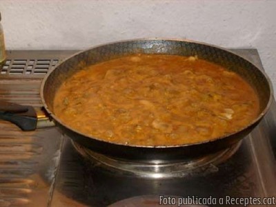 Recepta de cuina de Paella de fongs a la caçadora