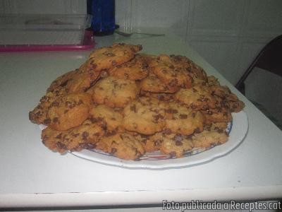 Recepta de cuina de Galetes de xocolata ( recepta Chips Ahoy)