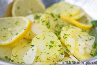 Recepta de cuina de Patates a la llimona