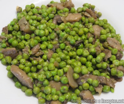 Recepta de cuina de Pèsols saltejats amb girgoles