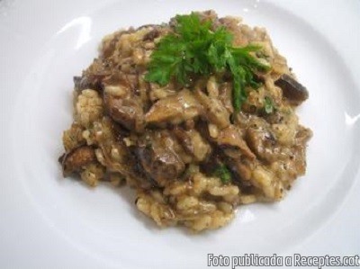 Recepta de cuina de Risotto de bolets en el forn de vapor