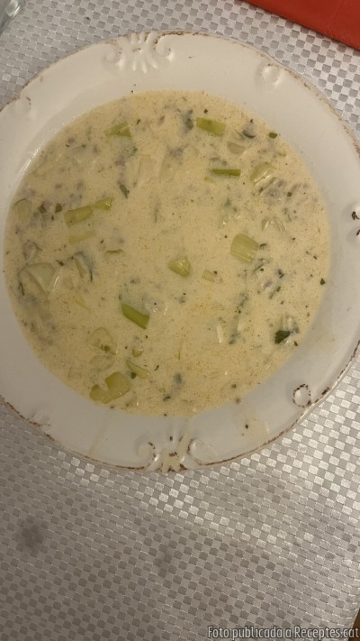 Recepta de cuina de Sopa de porro amb carn picada