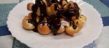 Profiterols amb xocolata calenta